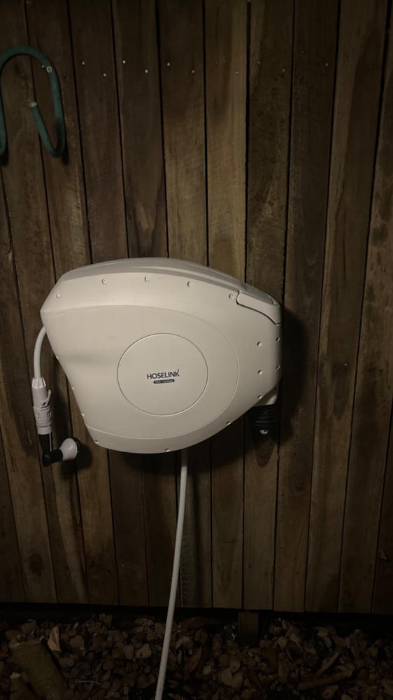 Hi-Flow 25m Retractable Hose Reel | Beige - Customer Photo From Andrew Howse