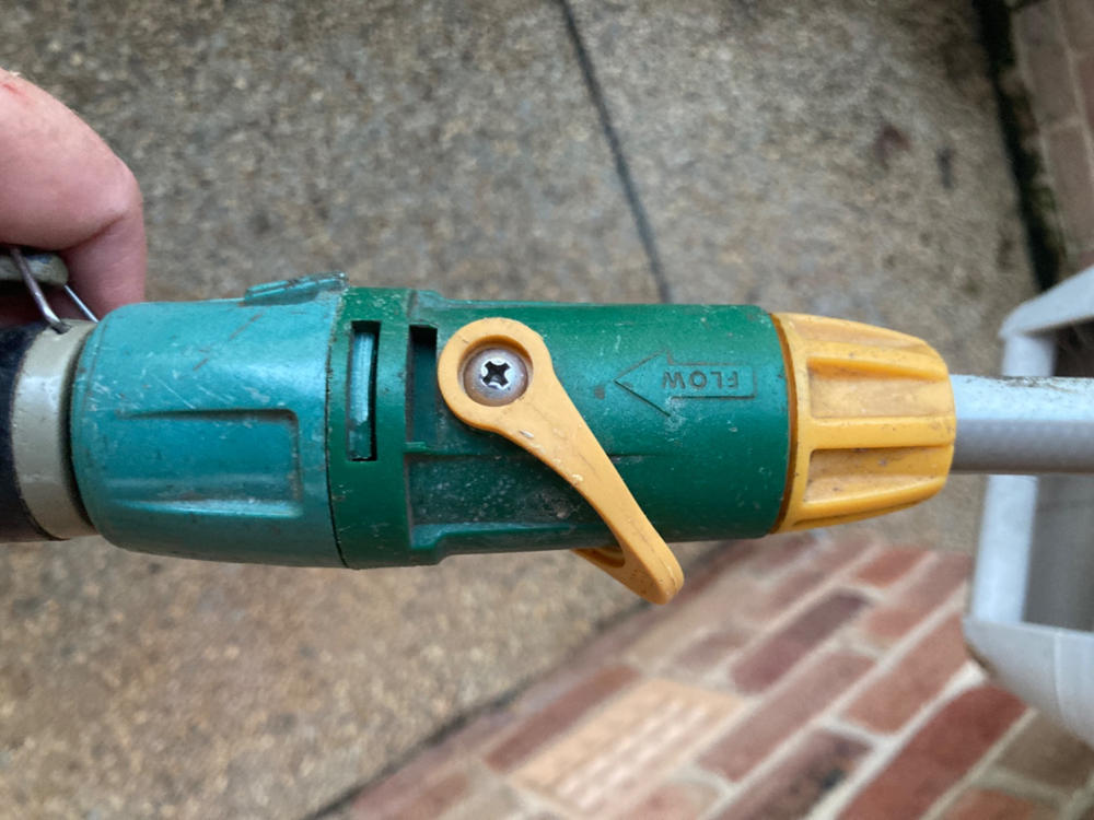 Replacement Lever for Hose Connector with Flow Control - Customer Photo From Peta Watters
