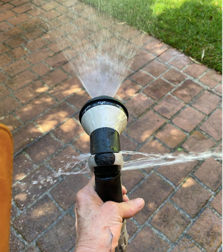 Comfort 8-Pattern Flow Control Sprayer + Fitting - Customer Photo From Gwen Gowland