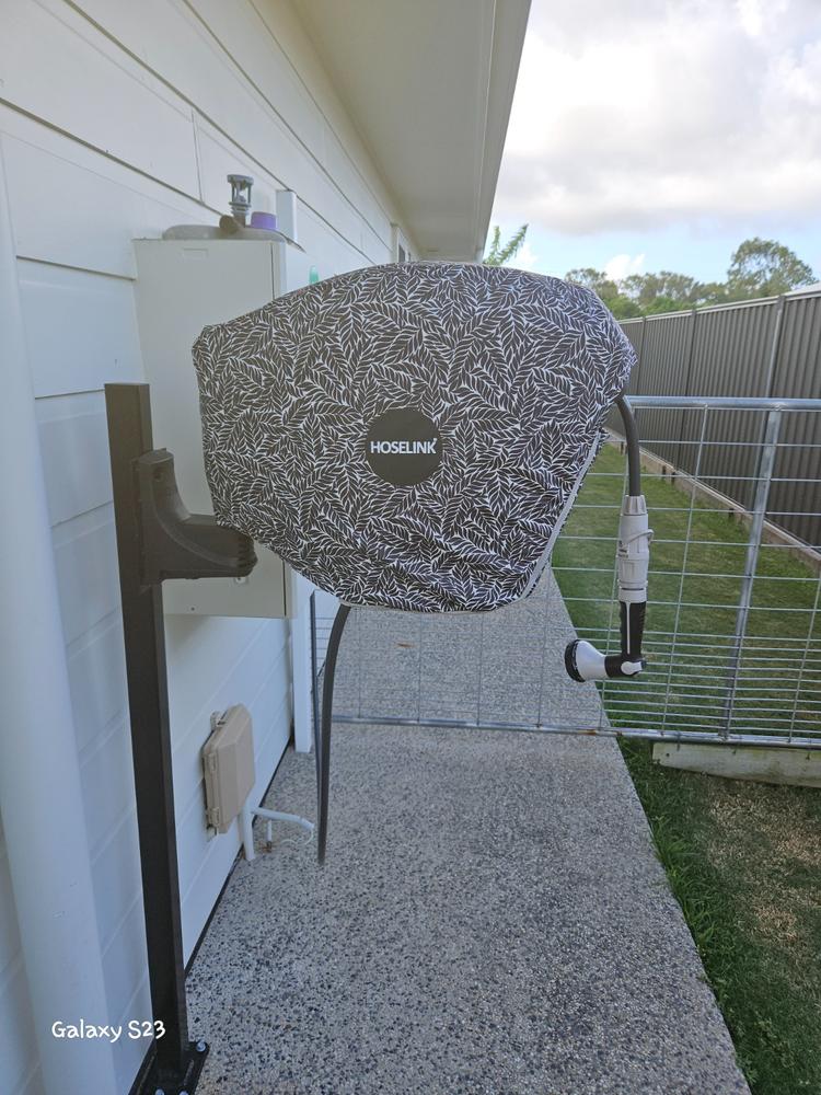 30m Retractable Hose Reel | Charcoal - Customer Photo From Natalie Boschen