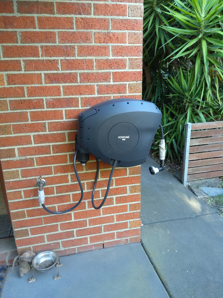 30m Retractable Hose Reel | Charcoal - Customer Photo From WARREN SMITH