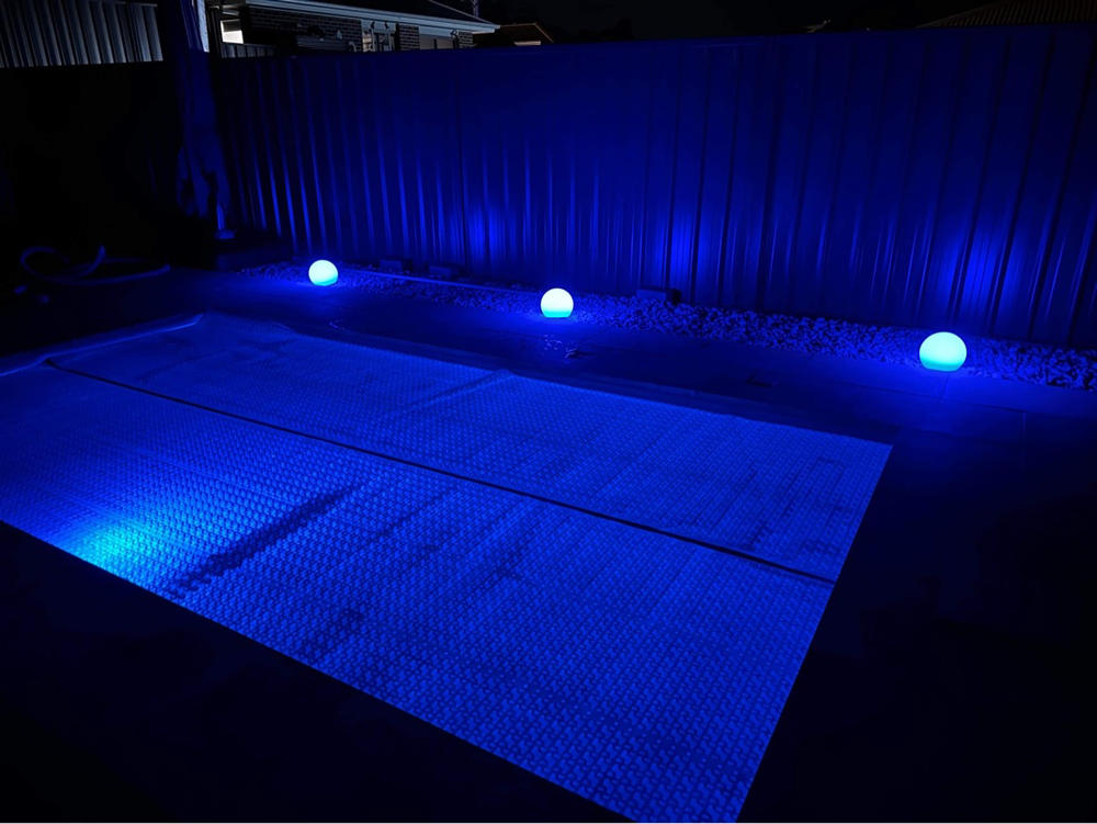Solar Sphere Light | Multi-colour Settings | ORACLE - Customer Photo From Melinda Baker