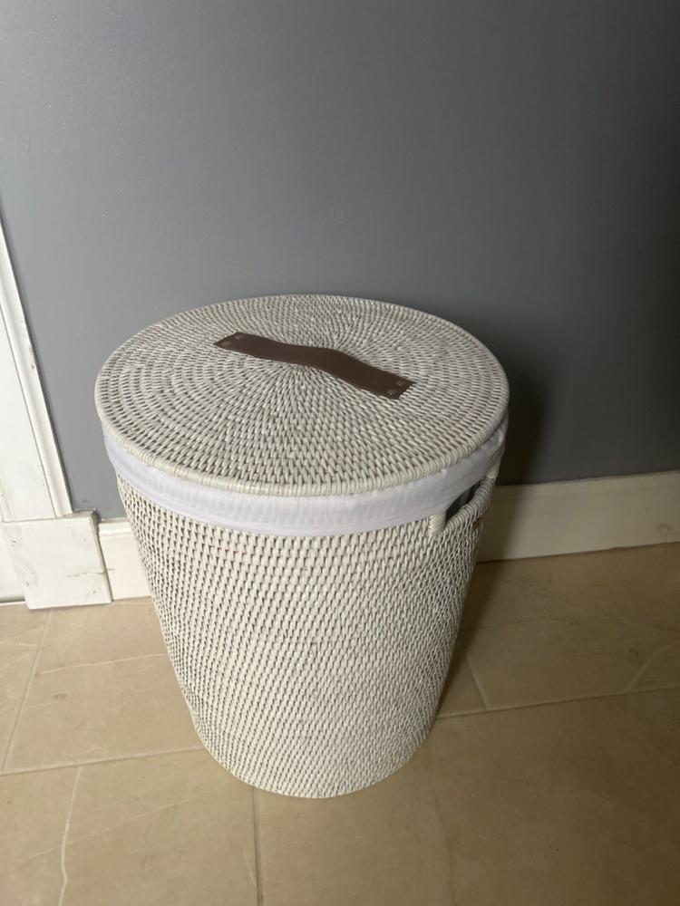 Tinsa Rattan Laundry Bin | Round White - Customer Photo From danielle McGuinness