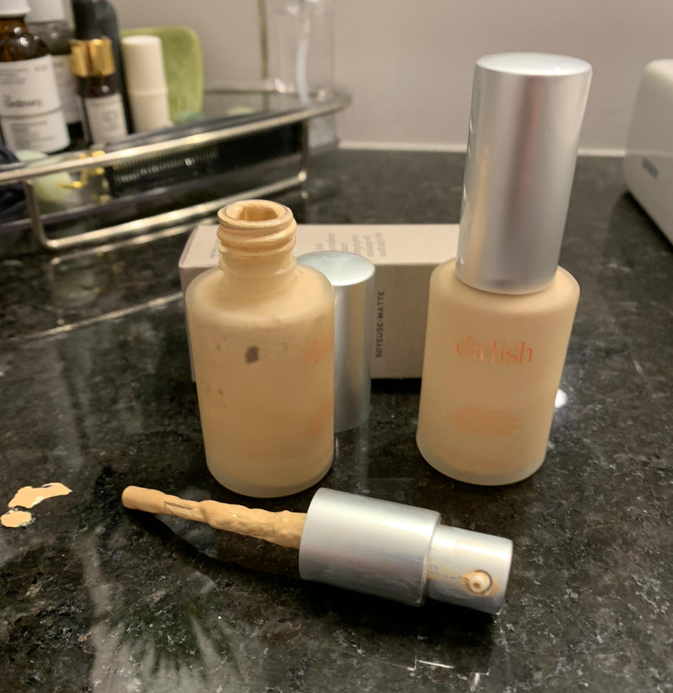 FOUNDATION SHADES - Customer Photo From Anonymous