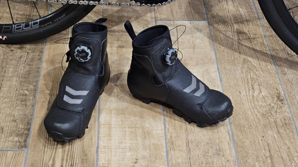 Lake MX146 Wide Fit Winter Cycling Boots