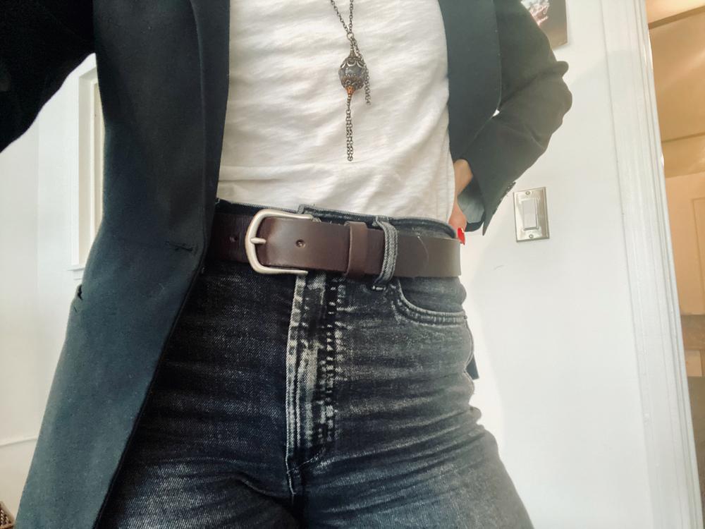 RSALBT02 - Unisex Arrow Buckle Leather Belt - Customer Photo From Jemma