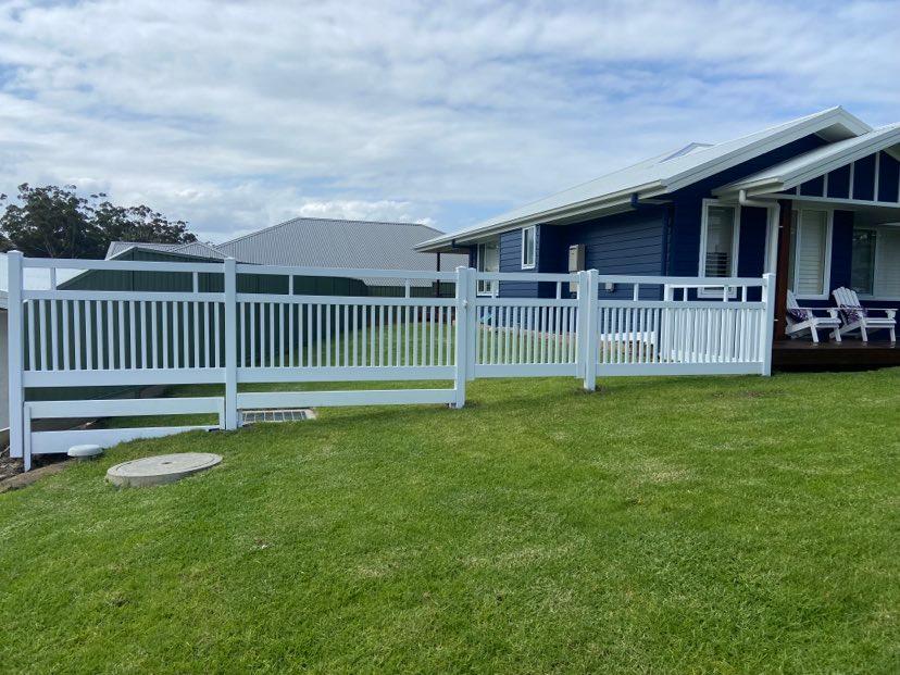 PVC - Semi Privacy Fencing Panel Kit 2388mm wide x 1200mm high. (Posts Purchased Separately) - Customer Photo From Sarah