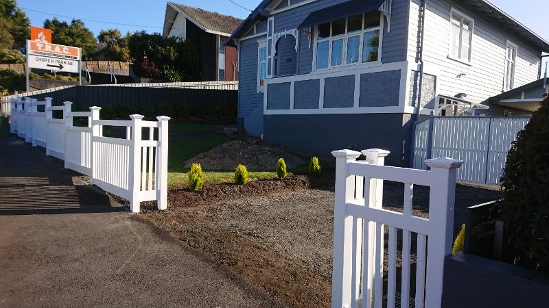 PVC - Semi Privacy Fencing Panel Kit 2388mm wide x 1200mm high. (Posts Purchased Separately) - Customer Photo From Austech Victoria