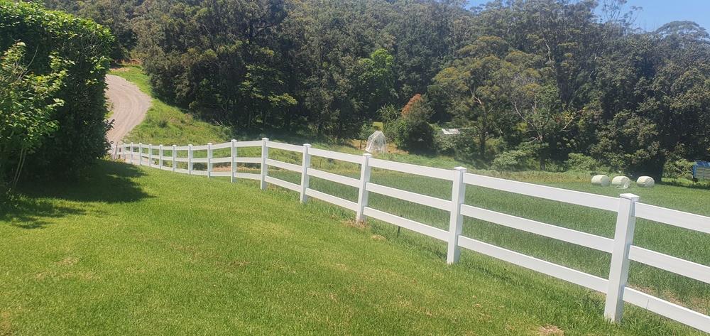 PVC Post And Rail Fencing 2388mm wide x 1400mm high - Fencing Rails Pack - 3x Rails In A Pack - Posts Purchased Separately - Customer Photo From Matt C.