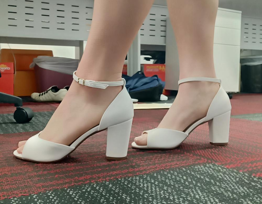 Vizzano 6262-406 Block Heel Sandal in White Napa - Customer Photo From Jessa