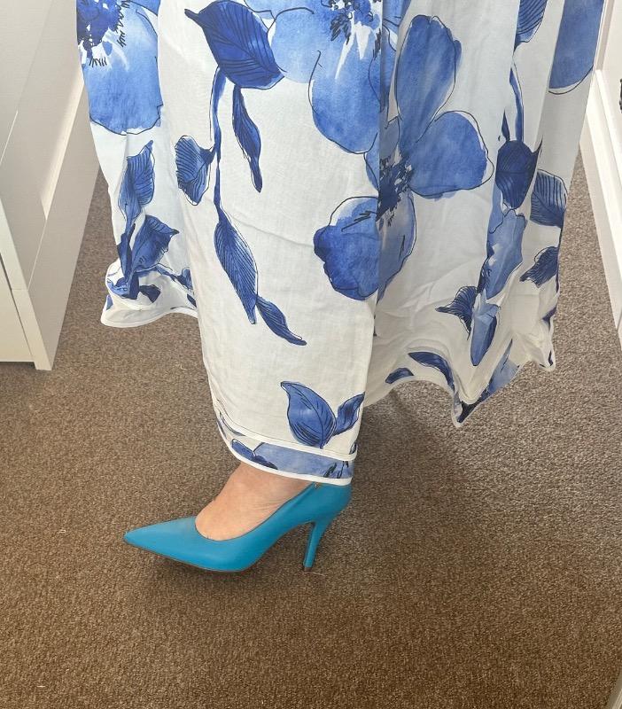 Vizzano 1184-1101 Pointy Toe Pump in Blue Napa - Customer Photo From Maria Dobradi