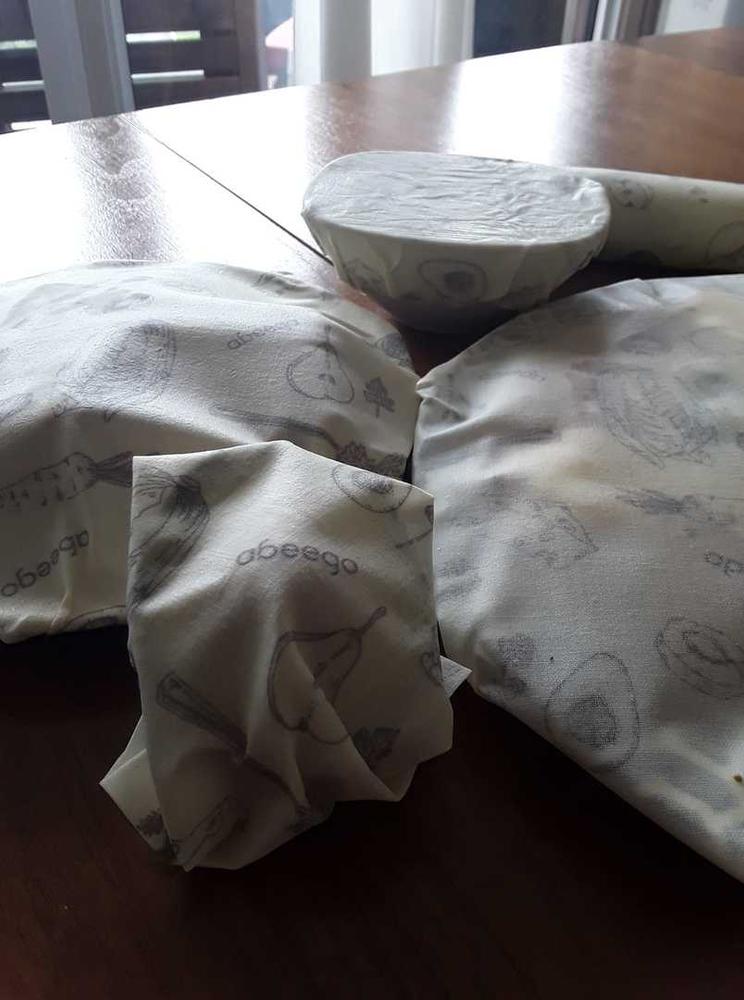 2 LARGE | Beeswax Food Wrap - Customer Photo From Joanne K.