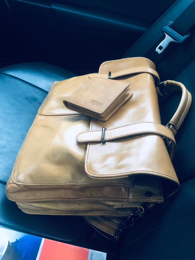BL99 | Executive Laptop Bag (ราคาปกติ 7,450 บาท ราคาโปรสั่งผลิต กด/เลื่อนดูด้านล่าง) - Customer Photo From Mr.Nikom Petchnoi