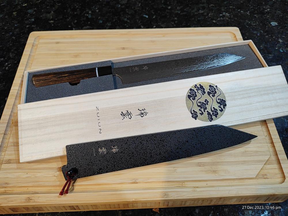 Kanetsugu Zuiun Series R-2 Damascus KZD-4 Kiritsuke Sujihiki 240mm (9.4 Inch) - Customer Photo From David R.