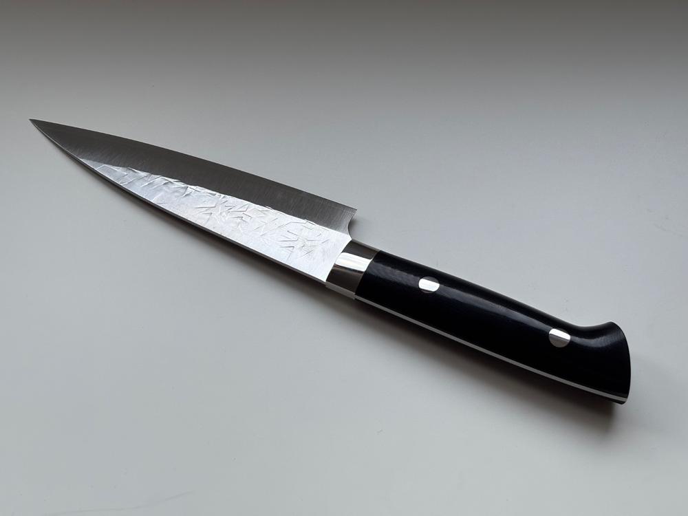 Takeshi Saji SRS-13 Hammer Forged, Custom Handmade Handle Series Petty 135mm (5.3 inch, Black Linen Micarta Handle) - Customer Photo From Adrian Pozniak