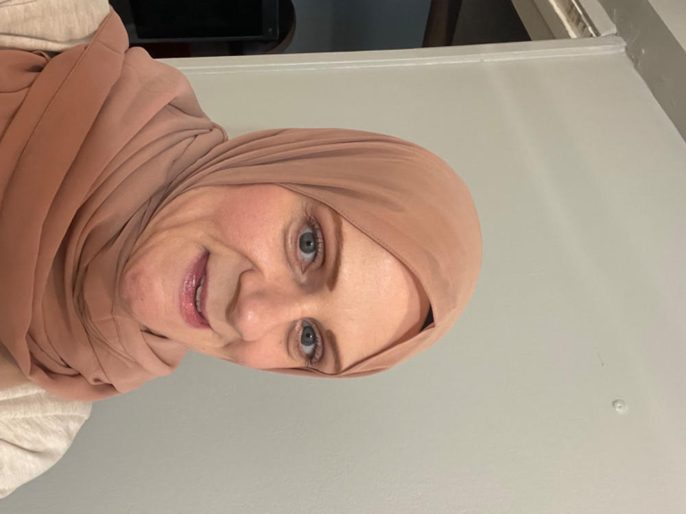 Everyday Chiffon Hijab - Rosewood - Customer Photo From Michelle A.