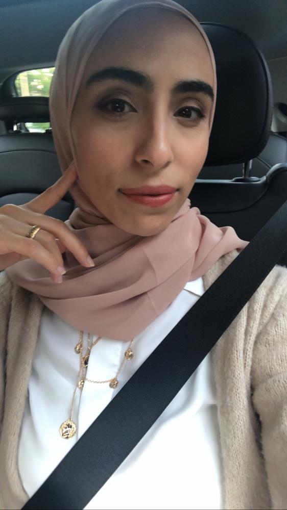 Everyday Chiffon Hijab - Blush - Customer Photo From Yomna Eldeeb