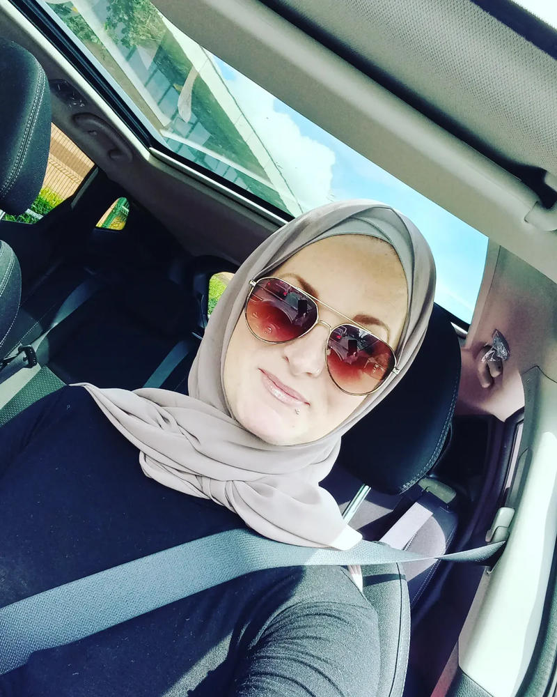 Everyday Chiffon Hijab - Mink - Customer Photo From Julie Buttivant