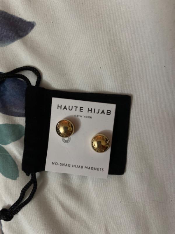 No–Snag Hijab Magnets - Gold - Customer Photo From Marie T.