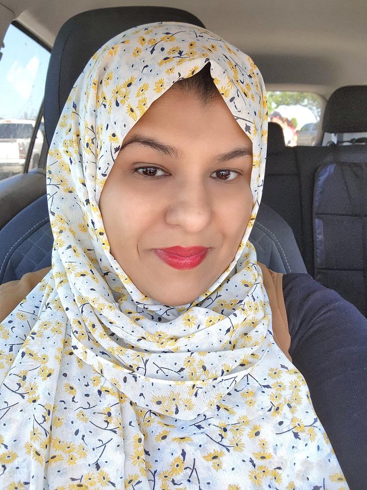 Everyday Chiffon Hijab - Bordeaux - Customer Photo From Aliya N.