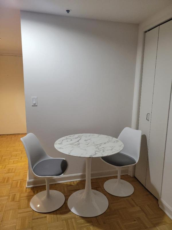 Tulip 32" Marble Dining Table & Chairs Set - Customer Photo From Jacqueline