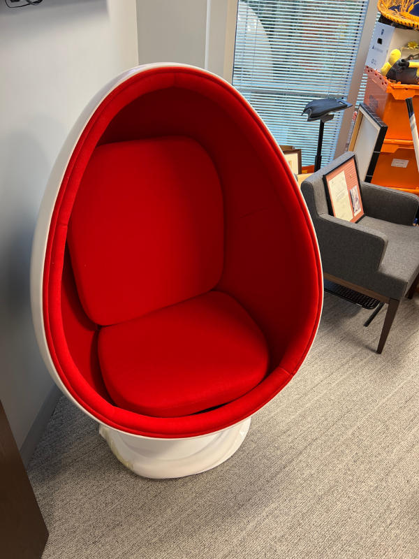 Easter Egg Chair, Red, Cashmere Wool