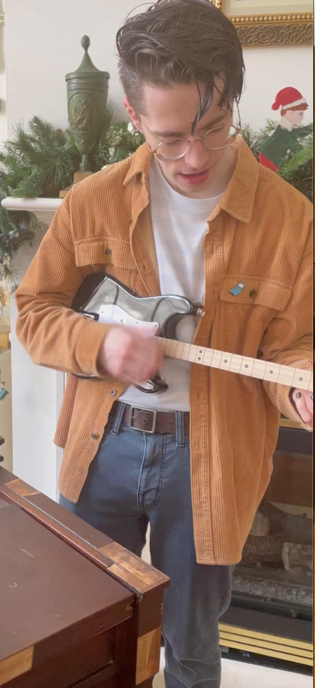 Fender x Loog Stratocaster Electric Guitar - Customer Photo From MARY TOMS JENKINS