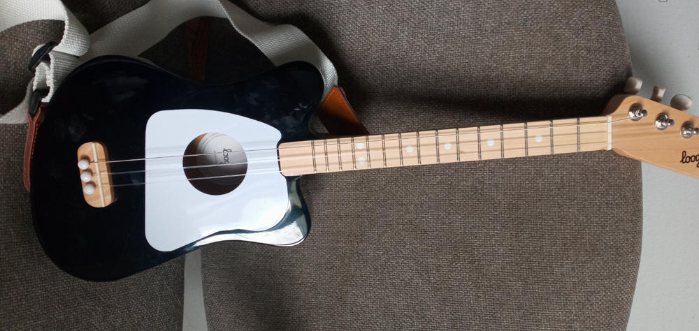 Loog Mini Acoustic - Customer Photo From Ted Assin