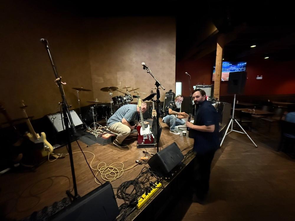 Particle Hair Vitamin Gummies - Customer Photo From Frank Iwasiuk