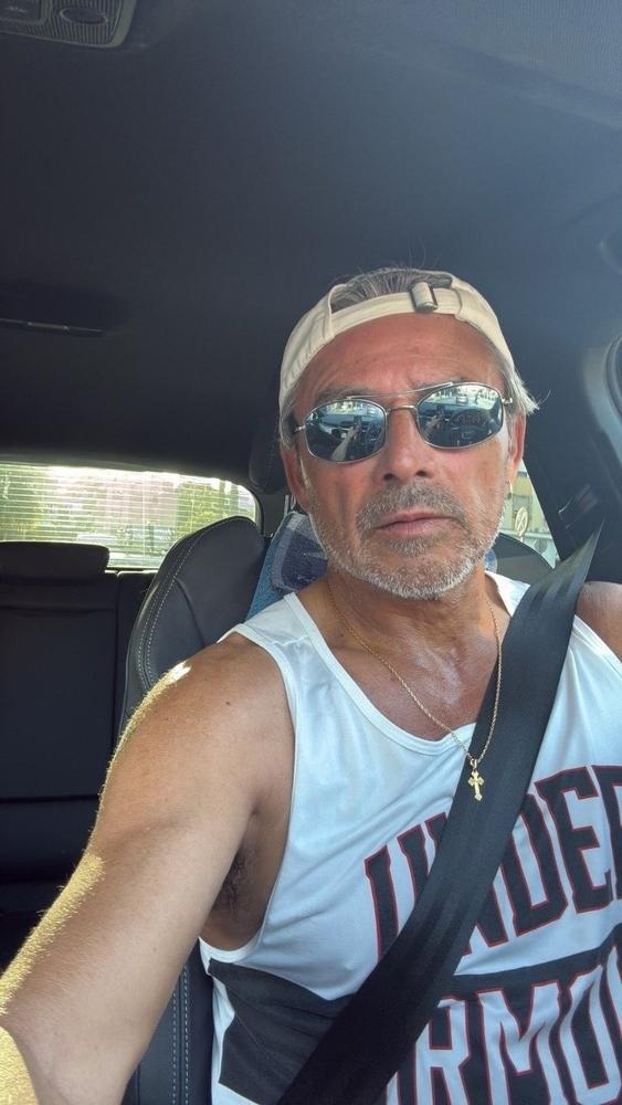 Particle Skin Vitamin Gummies - Customer Photo From Nestor Soto