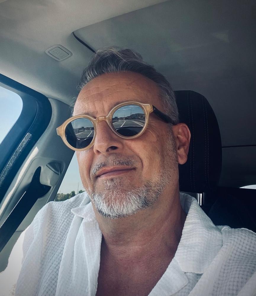 Particle Anti-Gray Serum - Customer Photo From Jean Marc Mainnemare