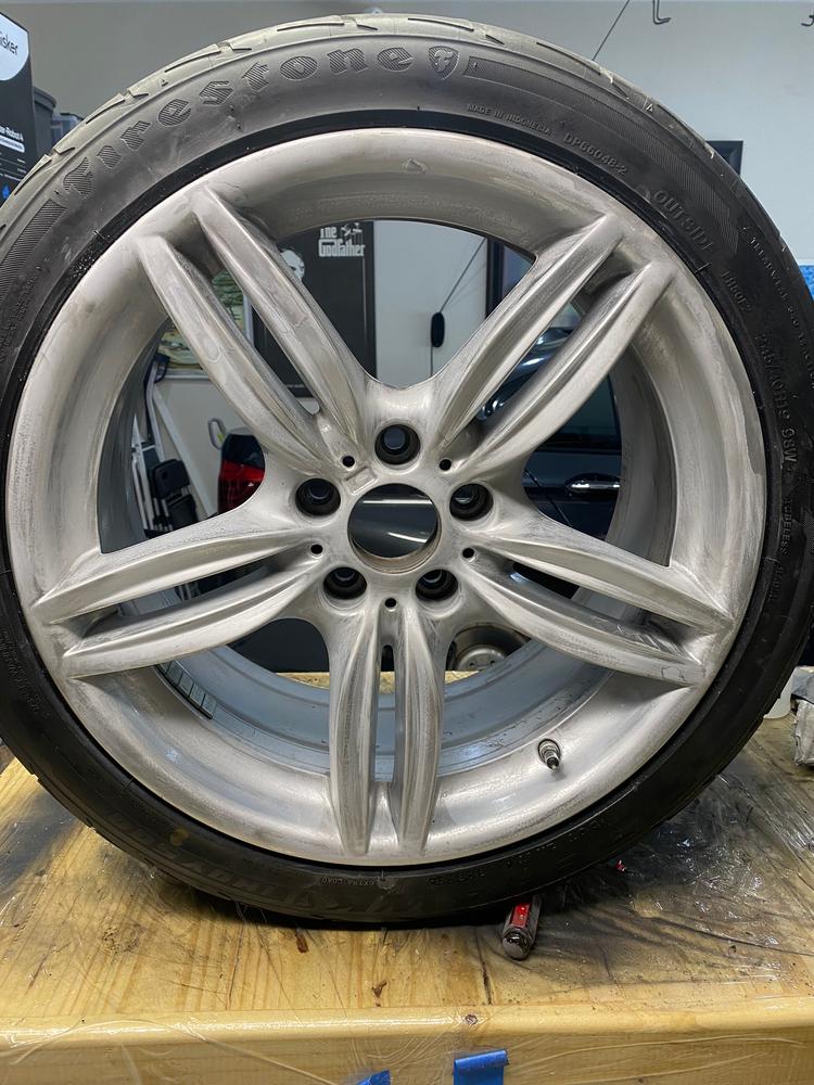 Anthracite Grey Wheel Kit - Customer Photo From Larry