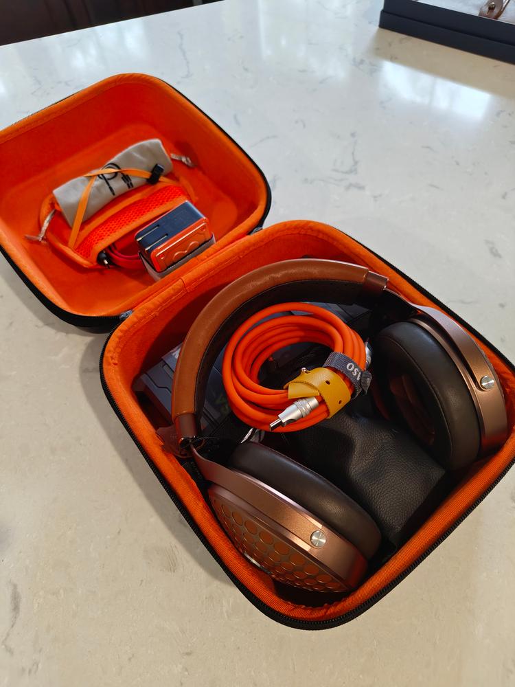 Focal Stellia Closed Back Headphones (Open Box) | Audio46