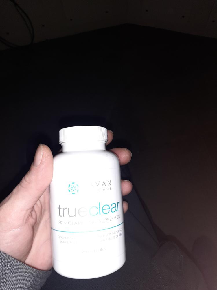 TrueClear™ Acne Clarifying Supplement - Customer Photo From Michelle Smith