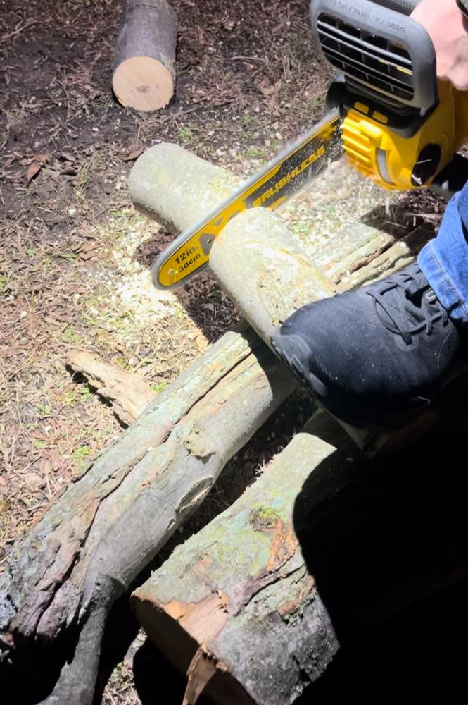 Dewalt DCCS620B 20V MAX* Compact Chainsaw  (Bare Tool) - Customer Photo From Chris West