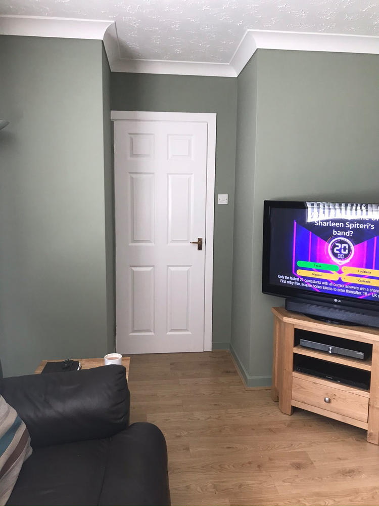 Whiter than White Trim Paint Frenchic Furniture Paint