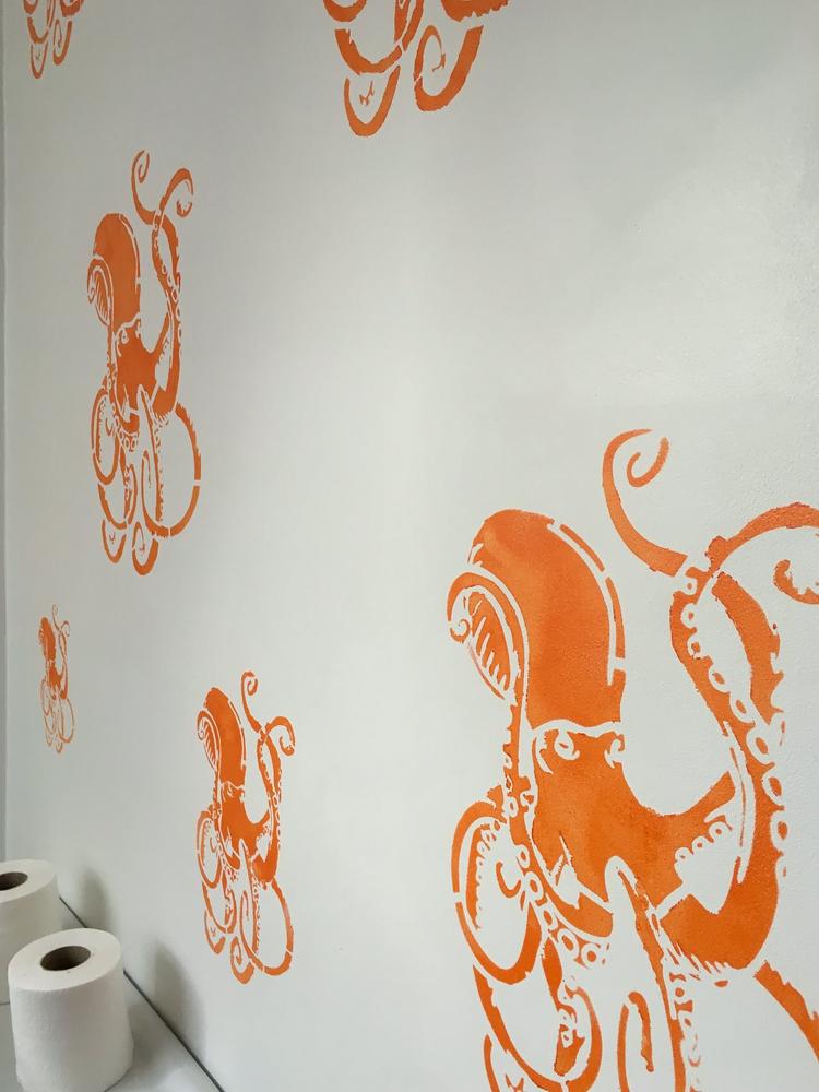 Octopus Stencil - Customer Photo From Martine O.