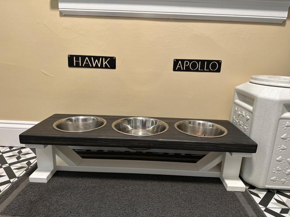 Pet Name Plaque with Paws - Customer Photo From Chris M. Ogden