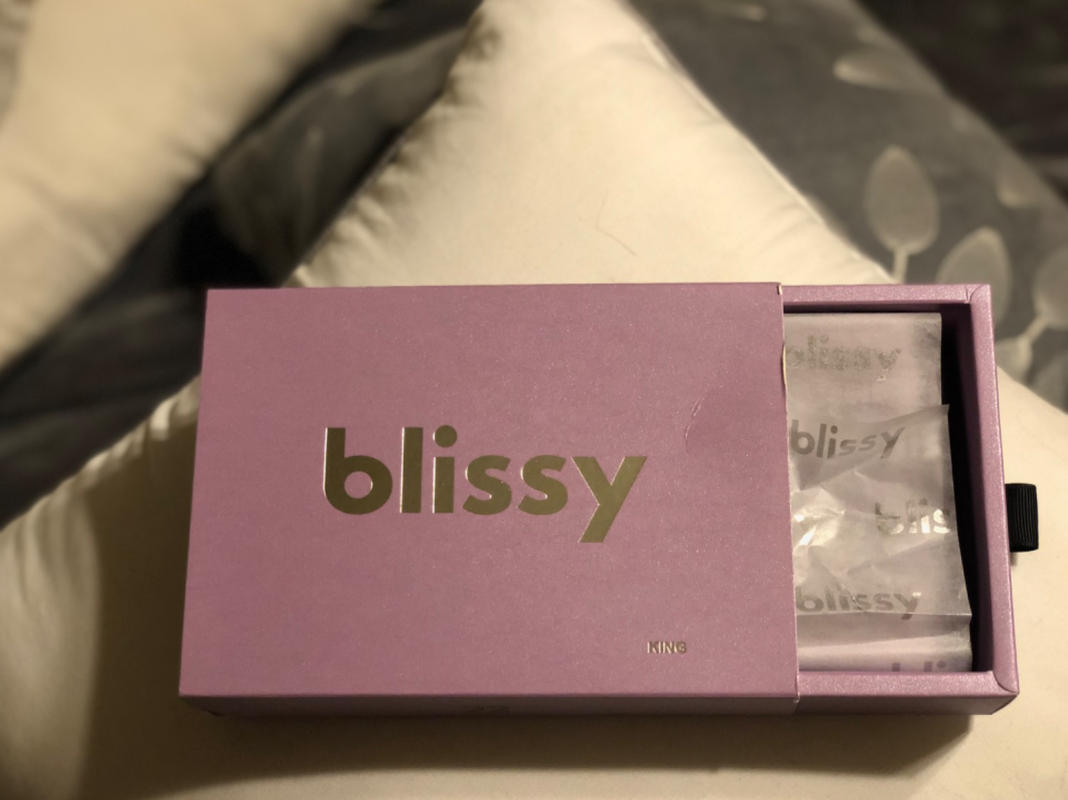 Blissy 100 Mulberry 22Momme Silk Pillowcase Lavender King