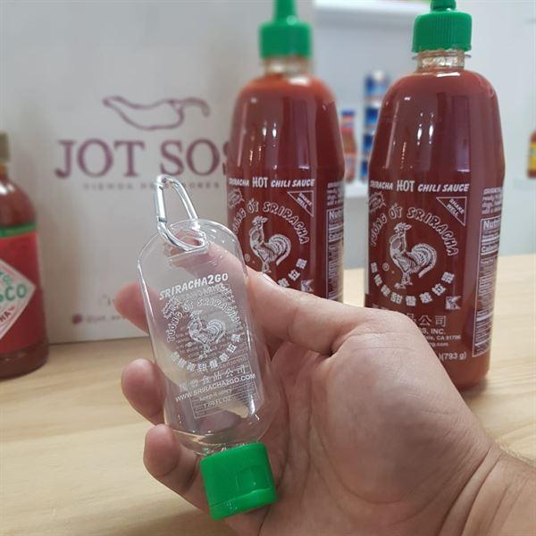 Sriracha2Go, A Tiny Refillable Bottle of Sriracha That Clips to a Keychain