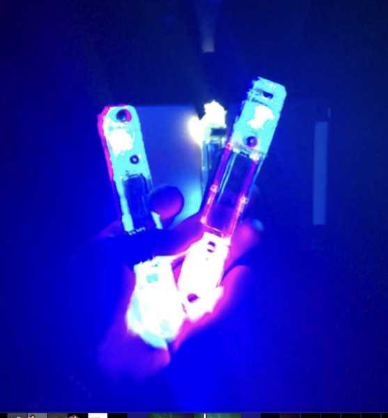 Buy Ultralight - LED Glow Stick Online - https://www.ultrapoi.com/