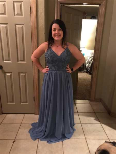 Lindsay M. verified customer review of Sample Cameron