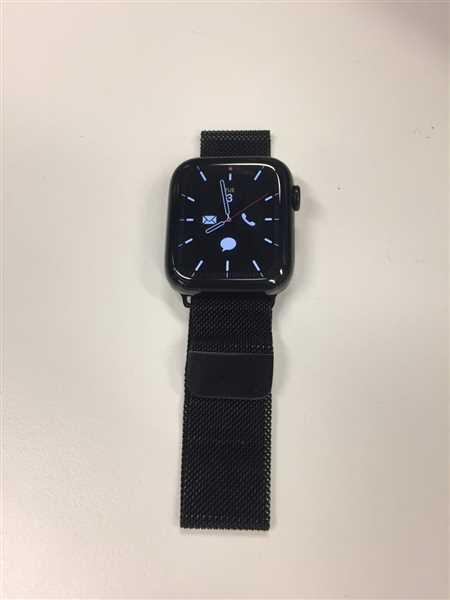 black milanese loop