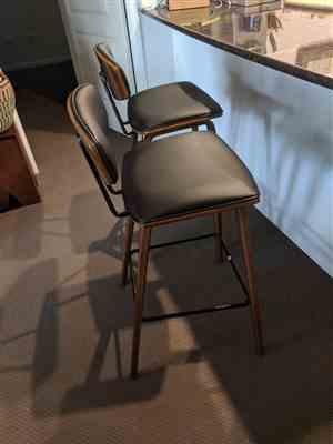 Madonna Teague verified customer review of Bonnie Kitchen Counter Stool (Set of 2) Black