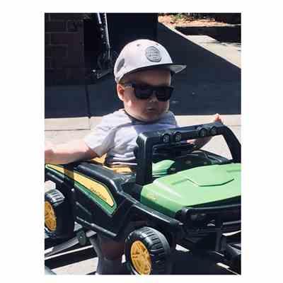 Amelia Paton verified customer review of It's Electric - Limited Edition Navigators - Babiators