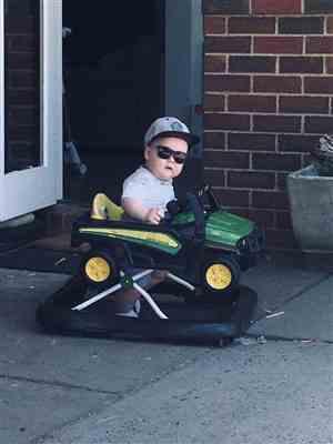 Amelia Paton verified customer review of It's Electric - Limited Edition Navigators - Babiators