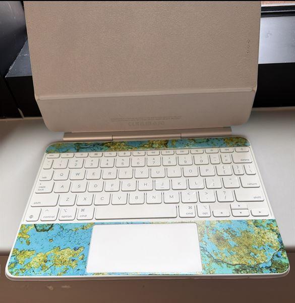 vuse alto skins amazon Blue Razz Ice Lost Mary Nera Fullview 70K Vape Kit main image 1