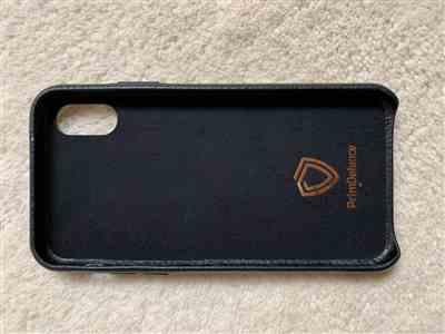 Billie Kaisarevic verified customer review of PrimDefence® Genuine Italian Leather Litchi Pattern Slim Classic iPhone Case