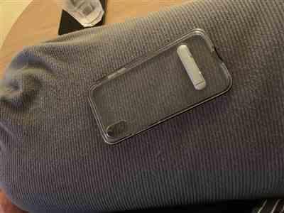 Jason Low verified customer review of Kickstand Clear TPU Metallic Bumper iPhone Case