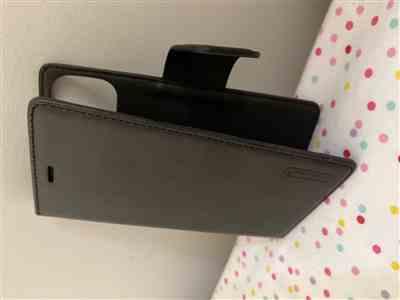 Brendan Upton verified customer review of Hanman 2 in 1 magnetic detachable leather wallet iPhone Case Cover